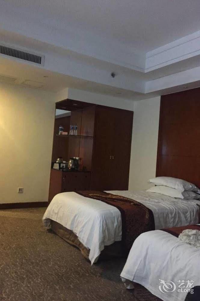 Byfond Hotel Sanghaj Kültér fotó