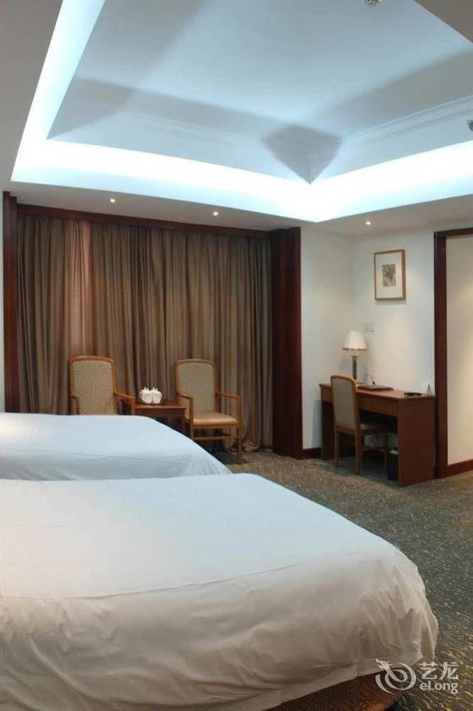 Byfond Hotel Sanghaj Kültér fotó