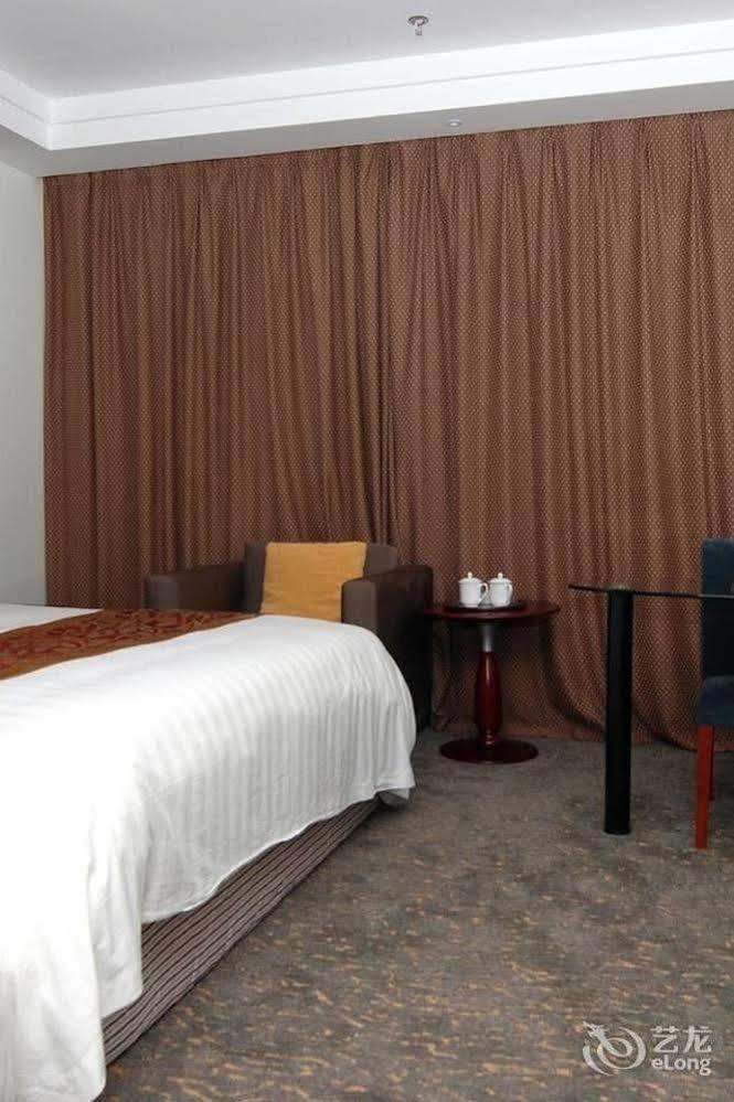 Byfond Hotel Sanghaj Kültér fotó