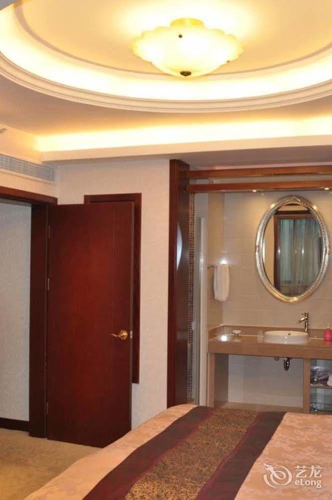 Byfond Hotel Sanghaj Kültér fotó